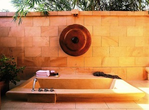 Outdoor Bathtub_1_20110413